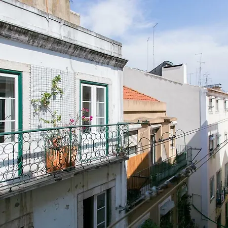Street - Lovely Historic Center * Lissabon